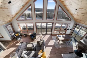 Image of Lax Lake View Retreat