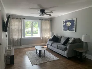 Image of Jim & Mary's