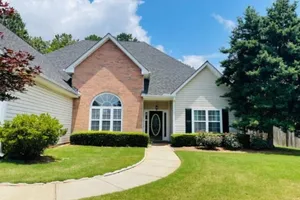 Image of Home Away From Home on a Quiet Cul-de-sac with large backyard