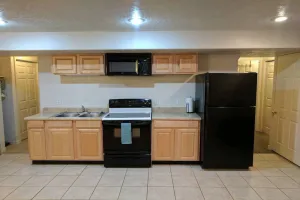 Image of 2 King Beds - 2 bedrooms - Basement Apt w\/Kitchen