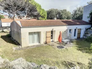 Image of VILLA LA COTINIERE