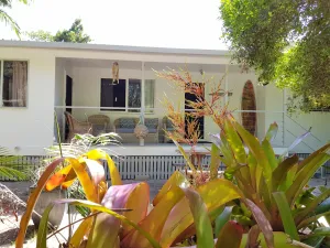 Image of K'GARI (FRASER ISLAND), The Taxi House. Sleeps 9 people. situated in Eurong