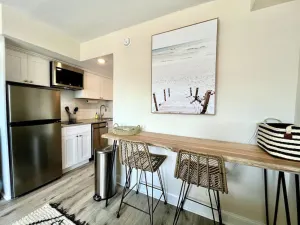 Image of Captain's Cove @ Cape Cod Inn