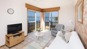 Image of Fairholme 12