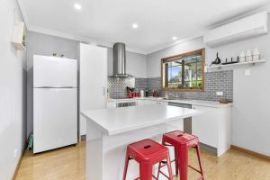 Image of Compact & Comfy, Barwon Heads