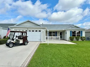 Image of 3\/2 in The Village of Lynnhaven