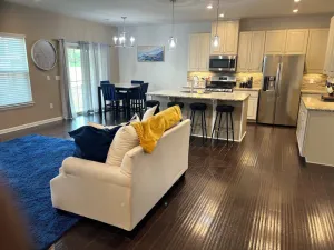 Image of The Muirwood Lux sleeps 10