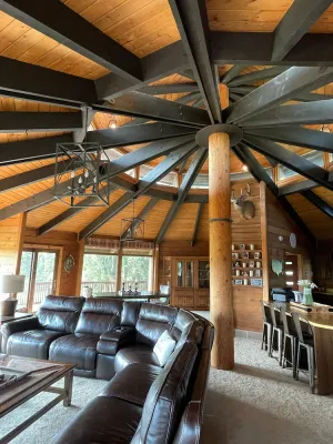 Image of Unique Home Where The Buffalo Roam! Perfect for Families, Reunions. Hunters.