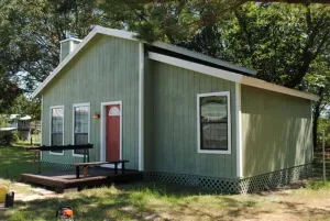 Image of Off Bois D'arc Lake - Main Cabin with Meeting Area, Disc Golf, Volleyball
