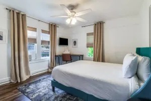 Image of Inviting Lafayette Room - Friendly Shared Home