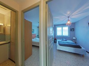 Image of T3 flat with balcony 50m from the beach.