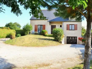 Image of Charming Cottage with Garden, Near Château d'Azay-le-Rideau, WiFi, Fireplace, Baby-Friendly