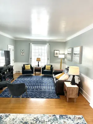 Image of Warm, friendly, Mountain View’s, 5gig, Restaurants, Covered porch\/fire table