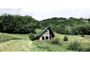 Image of Joli Chalet Face au Plomb du Cantal