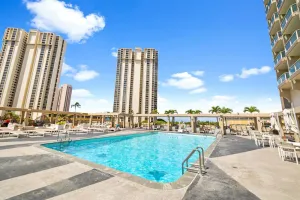 Image of Studio at Ala Moana with Ocean Views