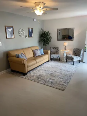 Image of Shadowlawn Villas II, Suite III