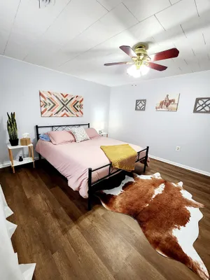 Image of Rose - The Hamilton Suites