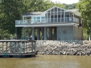 Image of Mississippi River Front Property with amazing views!