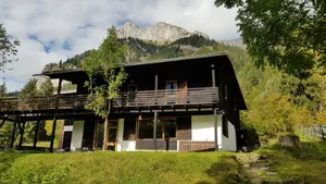 Image of Detached vacation house with view upon the valley, sunny location