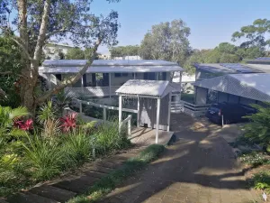 Image of Sapphire Beach Pet Friendly Beach 5 minute walk