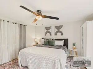 Image of Main St New with AC Monthly stays Charming Cottage KING BED