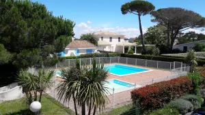 Image of VILLA F4 (100m2) balcony, beach 300m, swimming pool, WIFI billiards table soccer