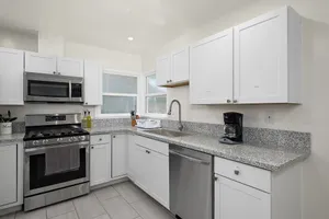 Image of Perfect 4B\/2Bth for Business and Nat'l Park Visit