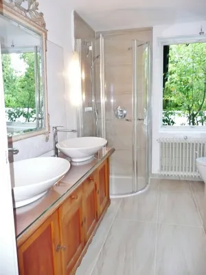 Image of Bright, beautiful and modern furnishings. quiet 3 room apartment, Carp. u.Garten