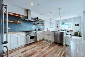 Image of Gorgeous Luxury Condo with stunning ocean views 1 block from the beach!