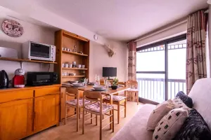 Image of Appartement cosy pour 4, proche pistes Saint-Lary Pla d'Adet - FR-1-296-333