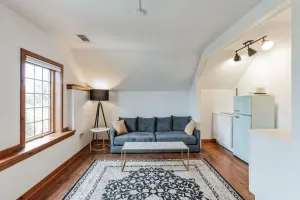 Image of Thornton Studio with Kitchenette