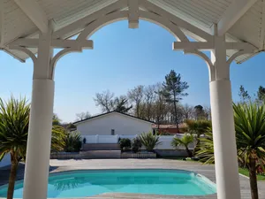Image of Superb house with pool