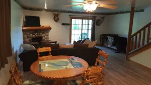 Image of The Bear Den Peaceful and Comfortable Animal and Hummingbird Viewing