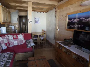 Image of Wonderful duplex in wooden chalet style in Belle Plagne for 6 persons. 3 rooms