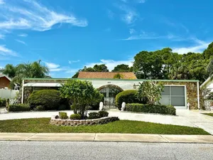 Image of Peaceful Clean Home Near Water w\/Nature & Bayou Views-1 Mile to Beaches-PET FREE