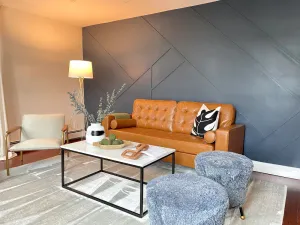 Image of Family-Pet Friendly Close 2 Long Island Railroad, NYC\/Incl. Free WI-FI & Parking