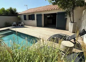 Image of Contemporary House. Heated Private Pool. Close to Beaches. 11kW Charging Station