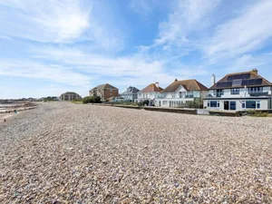 Image of Stunning seafront 5 bed house