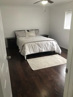Image of Beautifully furnished 1 Bedroom McLean Condo near Tysons corner