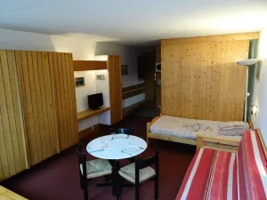 Image of Résidence Cascade - Grand studio renové 3 personnes à Arc 1600 ski aux pieds et proche des commerces MAE-2144