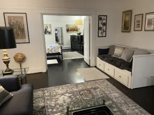 Image of Spacious, Quiet, Peaceful One Bedroom Retreat -10 mins from UOP,  Lodi Wineries!