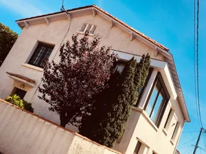 Image of Apartment in quiet town house