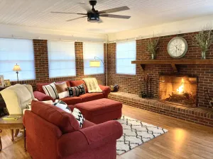 Image of Charming Home in Upscale Suburban Area