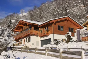 Image of Luxury chalet (sleeps 12) in Bramberg on sunny location with great views