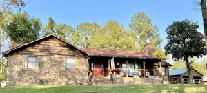 Image of Noccalula Mountain Retreat-The ByrdHouse