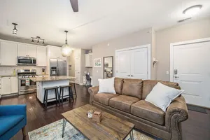 Image of Downtown TC Luxury  2 Bedroom - 3 Bed Top Floor  Condo Parking Included