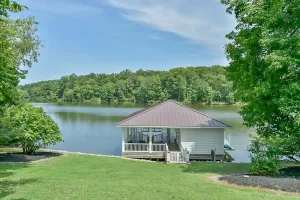 Image of Hideaway Haven - Hot Tub, Firepit & Private Dock
