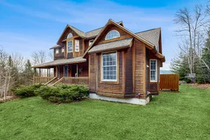 Image of Grand cabin with gorgeous views - perfect for big families