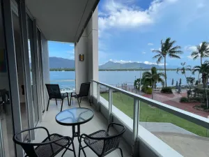 Image of Marina View Queen Bed Studio Apartment Pool & Gym