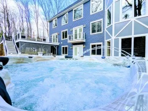 Image of The Athena Hideaway - hottub, firepit, lake & racetrack
